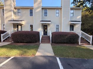 6125 Loch Laural Ln, Raleigh, NC 27613