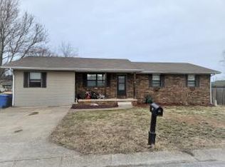 15 Crestview Ave, Harrison, AR 72601