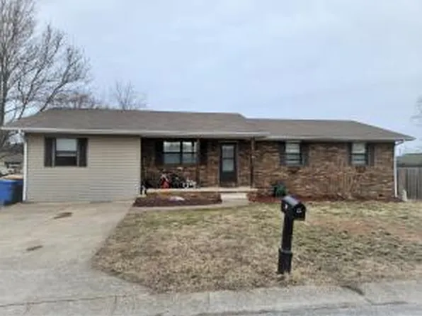 15 Crestview Ave, Harrison, AR 72601