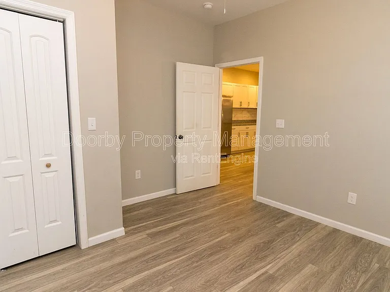 18 Michigan Ln #3 — Photo 9