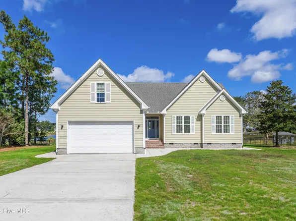 1161 S Shore Drive, Southport, NC 28461