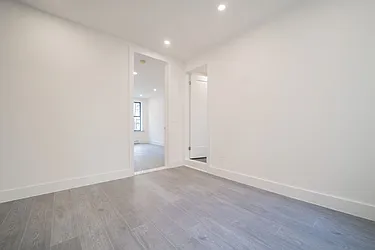 Rented by Heritage Capital Management LLC