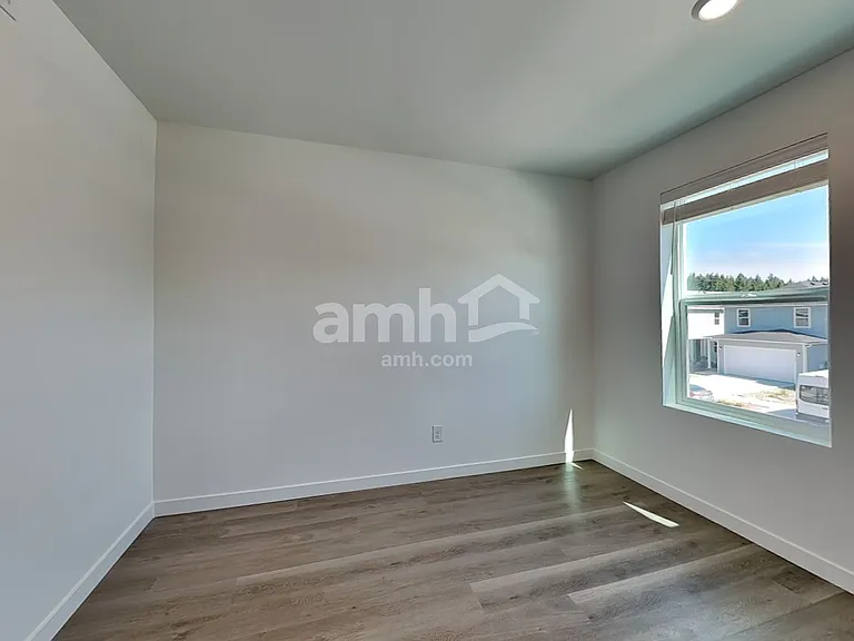 5335 Turnstone St SE — Photo 14