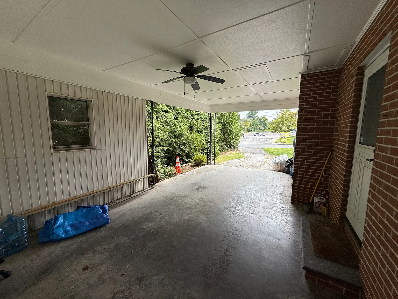 3 bed, 2087 sqft, $3,000 — Photo 4