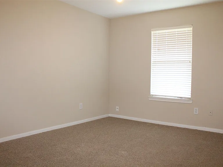 3623 Chatwood Dr — Photo 25