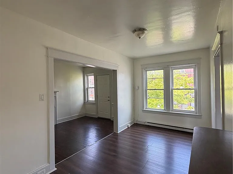 408 W Washington St #2W — Photo 7