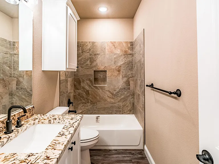 118 Lampassas Dr — Photo 7