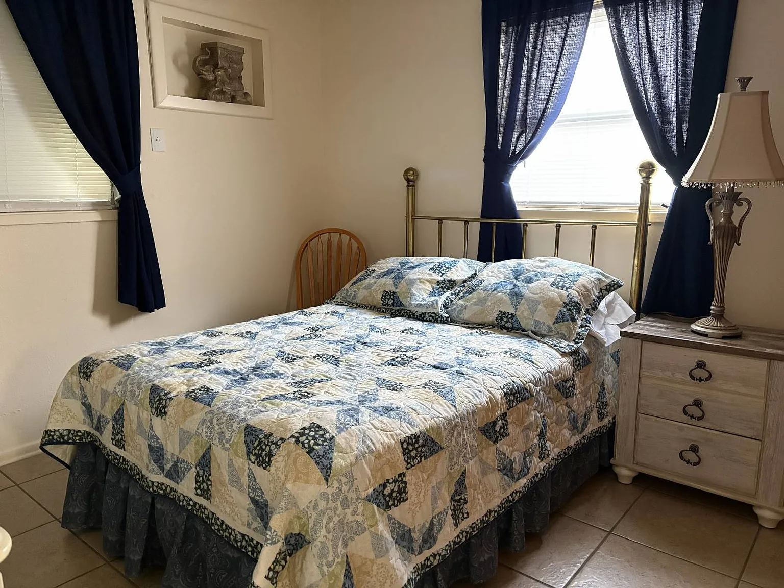 2 bed, 1.0 bath, 609 sqft, $950 — Photo 4
