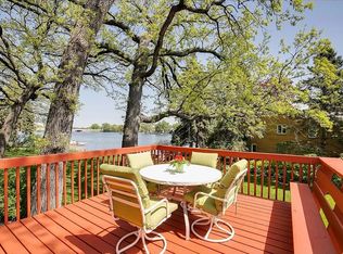 4254 Twin Oak Ln, Robbinsdale, MN 55422