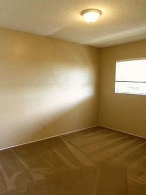 4th image of 362 Orange Ave APT D