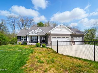 12307 Canning Factory Rd, Wapakoneta, OH 45895