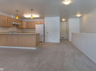 11516 Grand Canyon Loop, Eagle River, AK 99577