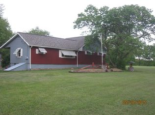 570 Queenstown Rd, Karns City, PA 16041