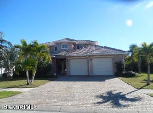 1825 Harbor Point Dr, Merritt Island, FL 32952