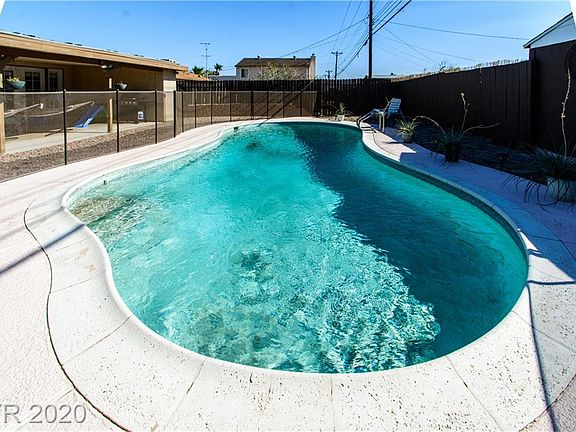 2nd image of 6545 Alta Dr