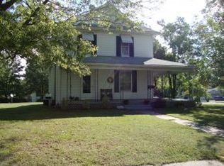 204 N Blanche St, Carthage, MO 64836