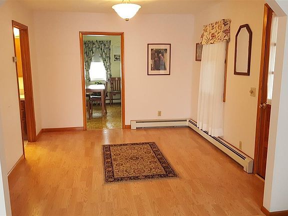 5th image of 520 Hudson Ave