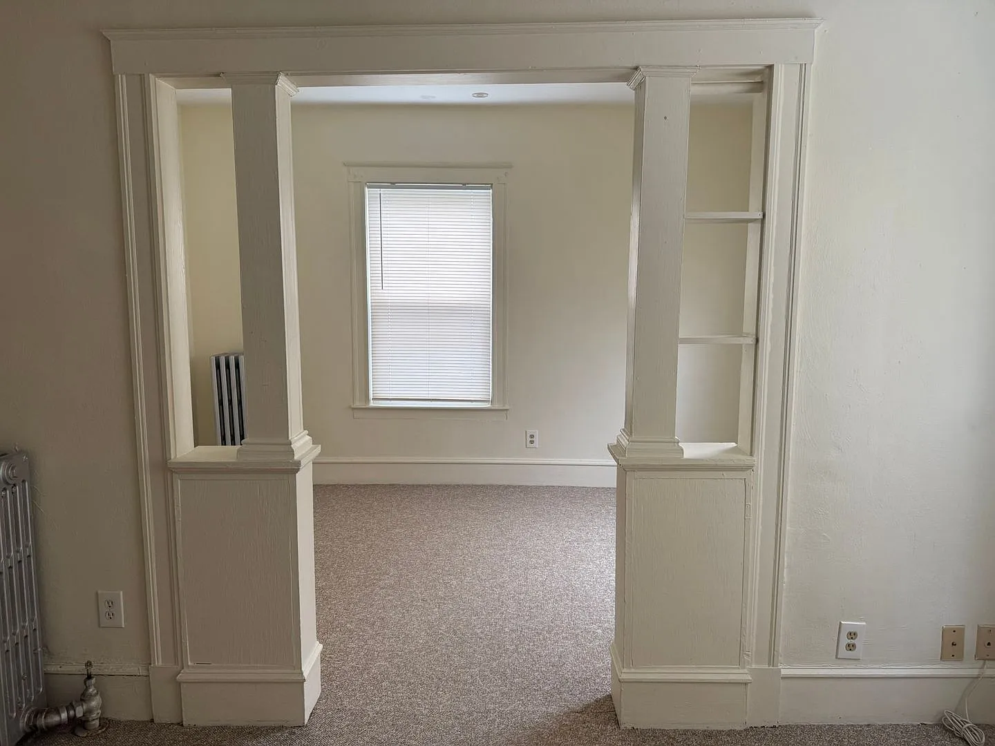 Studio Available Now! Bonus Alcove, Gas Stove — Photo 3