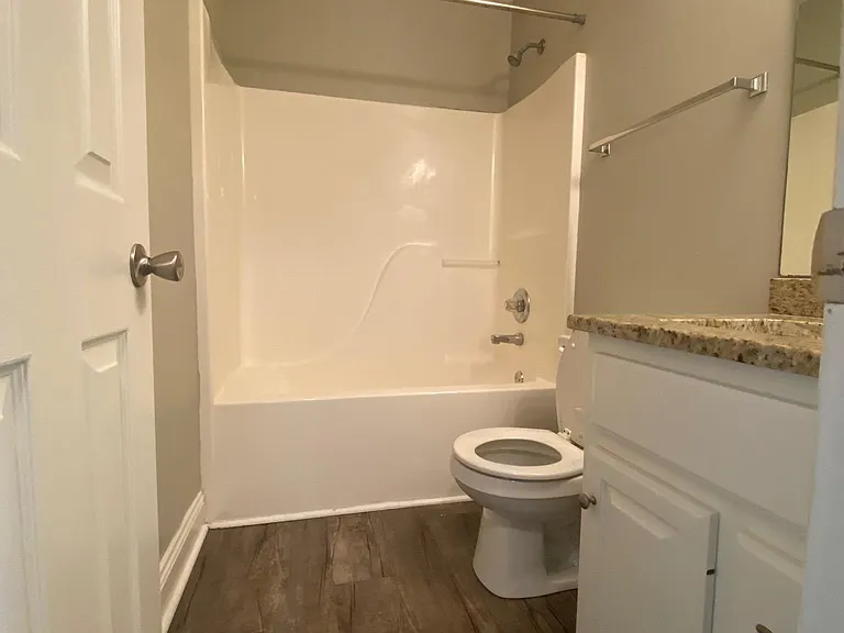 166 Stafford Rd — Photo 14
