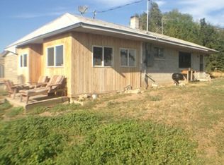 10611 N Wenas Rd, Selah, WA 98942