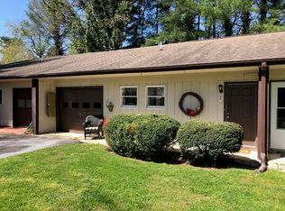 605 Hebron Rd APT 2, Hendersonville, NC 28739