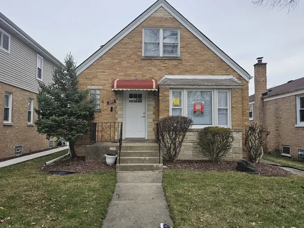 229 Granville Ave, Bellwood, IL 60104