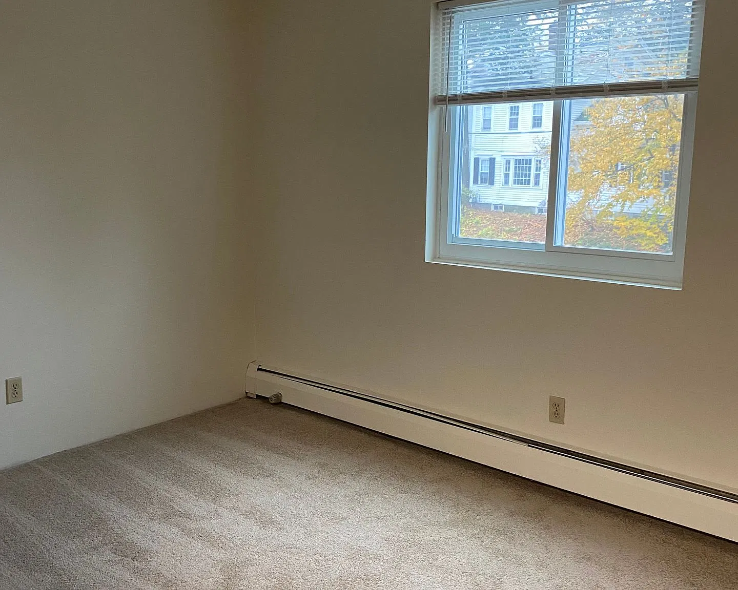 Residences at Riverside — Photo 4