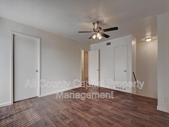 4th image of 302 Carmen Ct APT 132