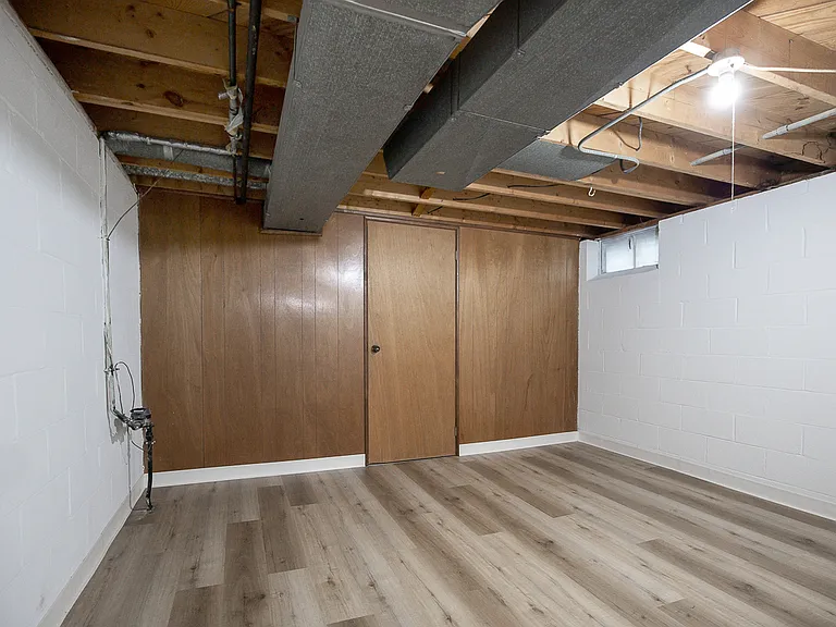 4365 Adrian Rd — Photo 28