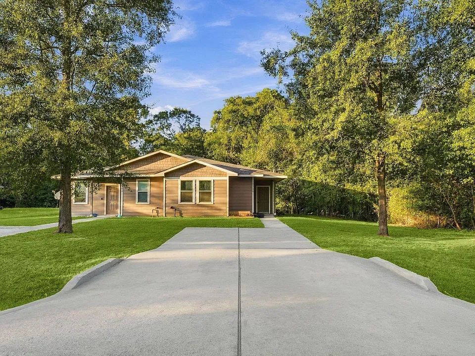 26479 Joy Village Dr