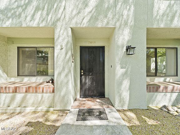 5th image of 7853 N Calle De La Aldea