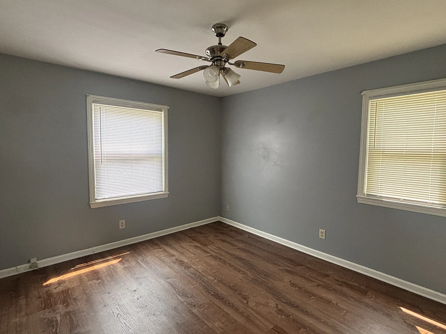 1548 Thalia Avenue - 1 — Photo 3