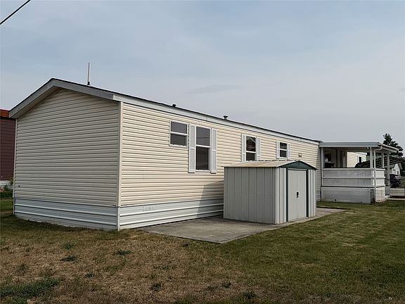 3rd image of 101 Binks Way #1-1/2