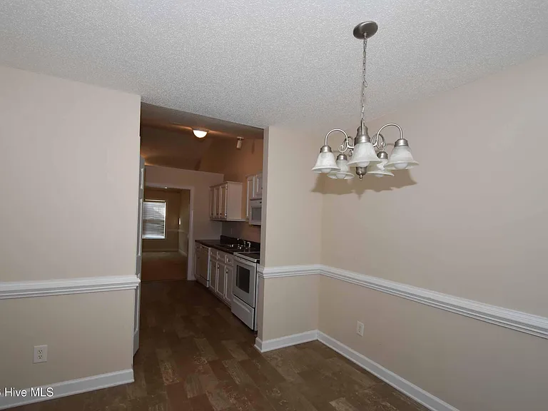 1205 Price Dr #B — Photo 9