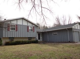 125 12th Ave, Baraboo, WI 53913