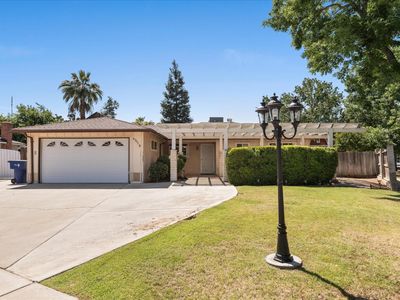 4705 N Holt Ave, Fresno, CA, 93705