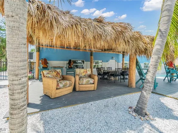 21631 Widgeon Ter, Fort Myers Beach, FL 33931