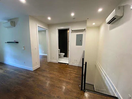Rented by Yup Realty LLC | media 2