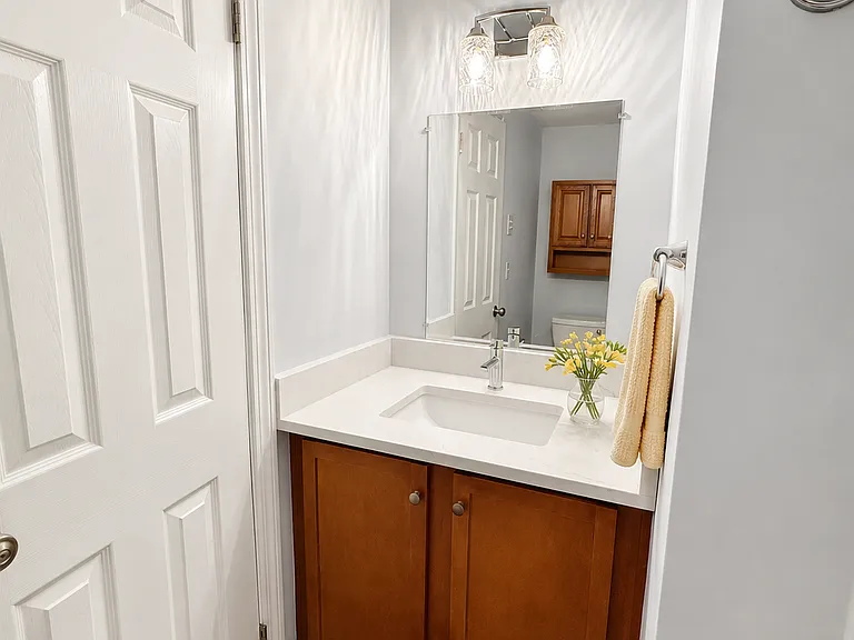 205 Burgundy Hill Ln #205 — Photo 4