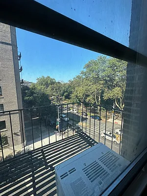 Rented by Corcoran | media 11