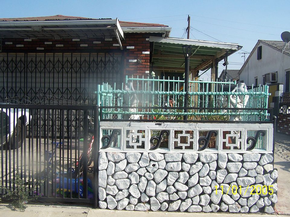 2nd image of 460 Margaret Ave
