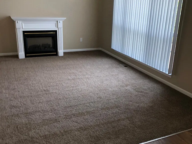 45682 Warwick Dr — Photo 5
