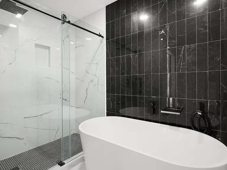 10201 Parkfield Dr — Photo 29