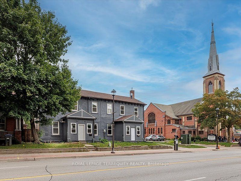 Building Photo