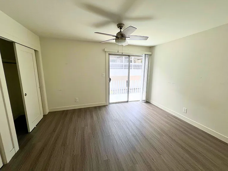 Hillside Terrace Apartments — Photo 45