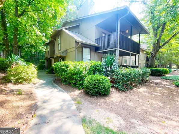 1002 Cumberland Ct, Smyrna, GA 30080