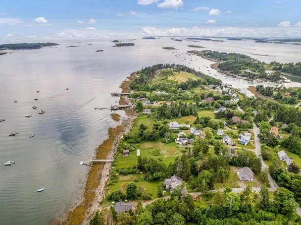 8 Eberly, Harpswell, ME 04079