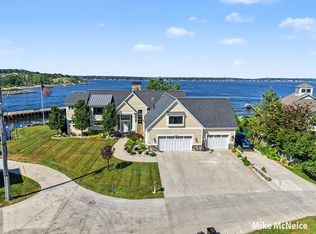 3380 Fulton Ave, Muskegon, MI 49441
