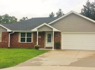 1607 Bunker Hill Rd, Jefferson City, MO 65109