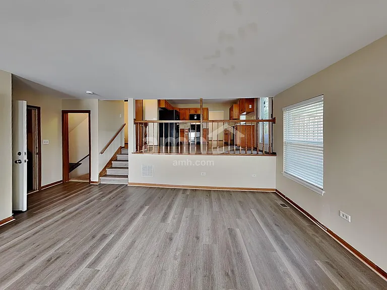 3826 Hennepin Ct — Photo 8